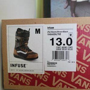 Vans Infuse Snowboard Boots Brown/Black Medium NWT
